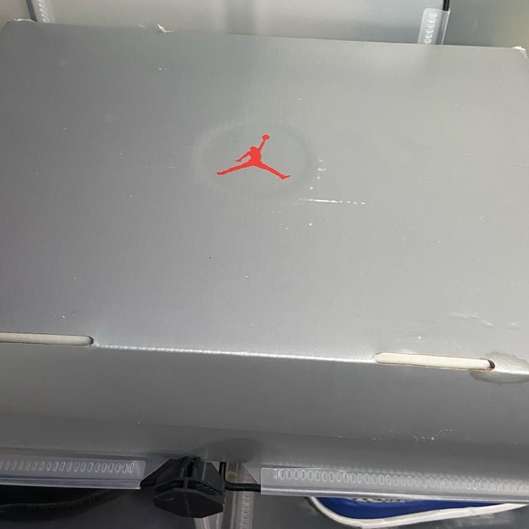 Jordan 14 hyper Royal size 10.5 retro with original box - Picture 7 of 7